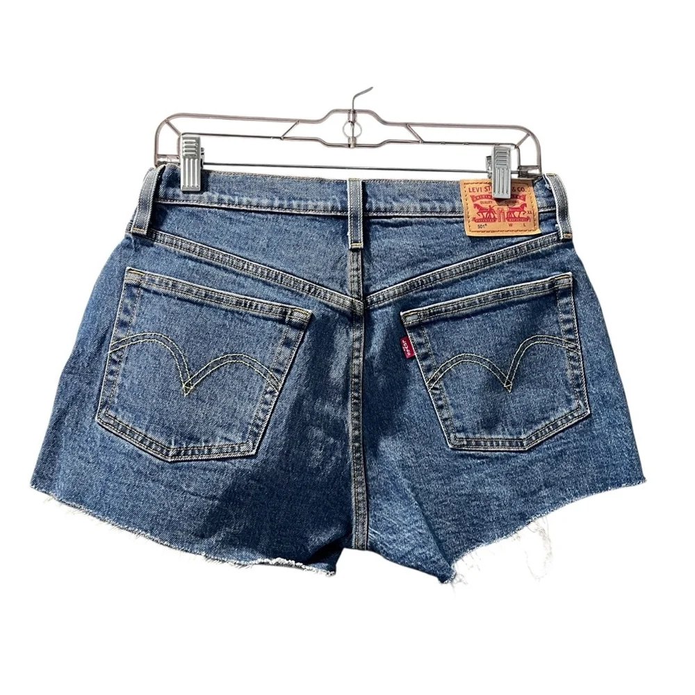 Levi Strauss 501 NWOT Cutoff Denim Jeans Shorts Size 28